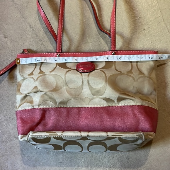 Coach Purse - Picture 12 of 15